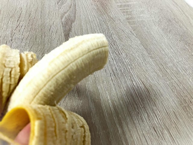 バナナの先端を食べない方がいいのは本当か？噂の理由や真相について